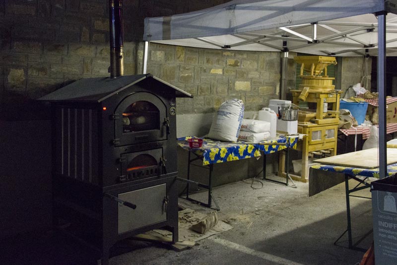Sagra del Ciaccio forno e mulino per il pane